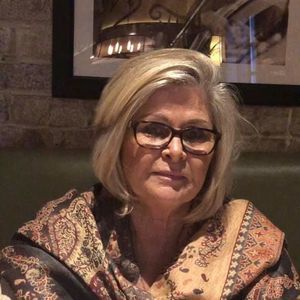 Meet your Posher, Denise